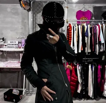 Ozz on 더블 지퍼 롱 코트 어깨 용 자수