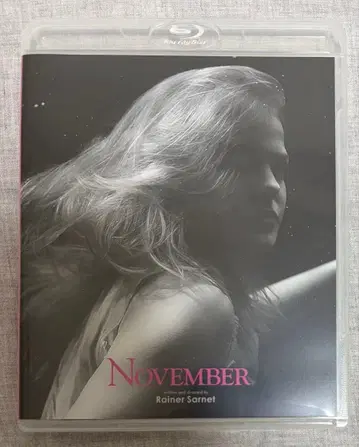 노벤버('17 폴란드/네덜란드/에스토니아) Blu-ray