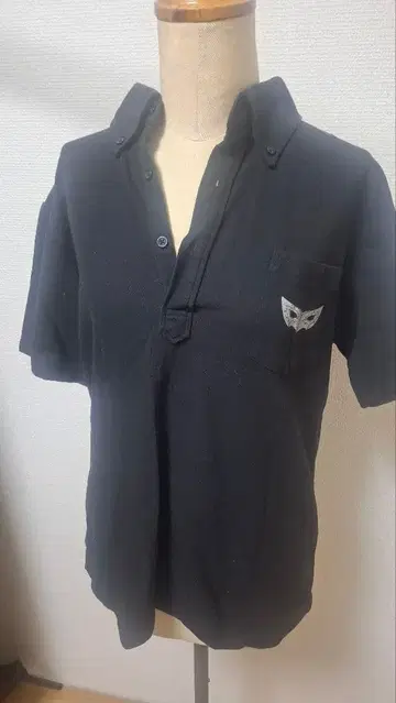 페르소나 5 디자인 피케 셔츠 무빅