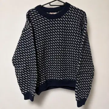 엘엘빈 바즈아이 니트 스웨터 네이비 80S 긴팔