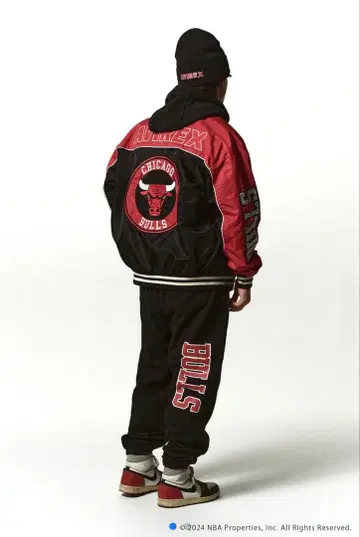 AVIREX 시카고 불스 나일론 자켓