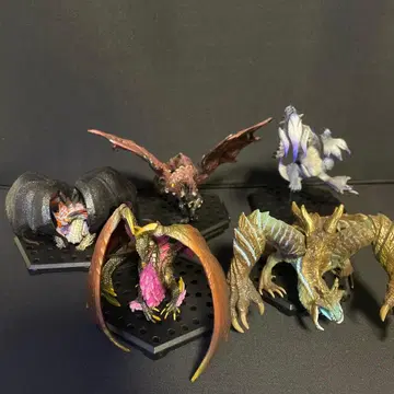 몬스터 헌터 피규어 스탠다드 모델 5종