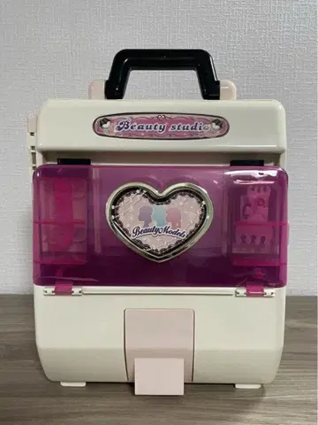 리카짱 뷰티 스튜디오 타카라토미