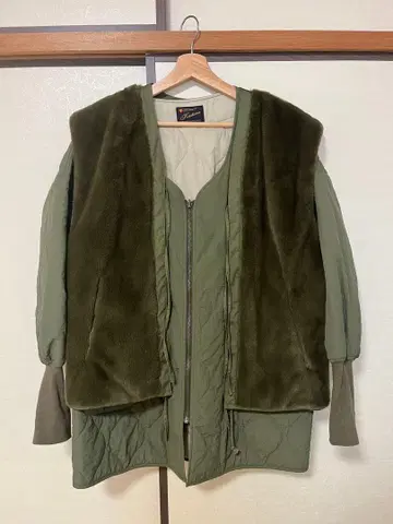 Kastane 카키 멀티 웨이 베스트 부착 밀리터리 자켓