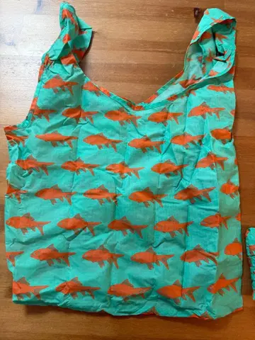 baggu. 터콰이즈 블루. 물고기. 금붕어.