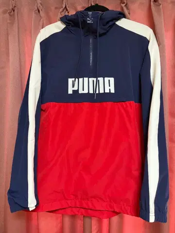 PUMA 후드 부착 나일론 자켓 네이비/레드