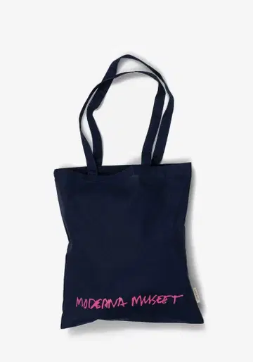 스톡홀름 현대 미술관 토트백 다크 블루/세리스