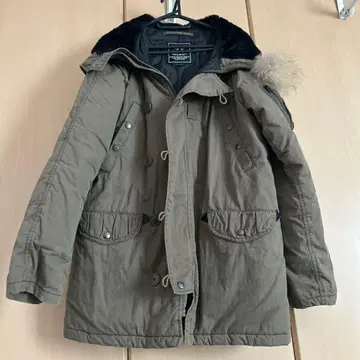 알파인더스트리 모즈 코트