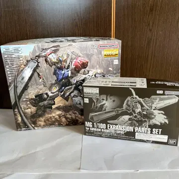 MG 1/100 건담 발바토스 루푸스 세트