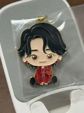 Mrs. GREEN APPLE 제일복권 메탈 참 오모리 모토키 미세스