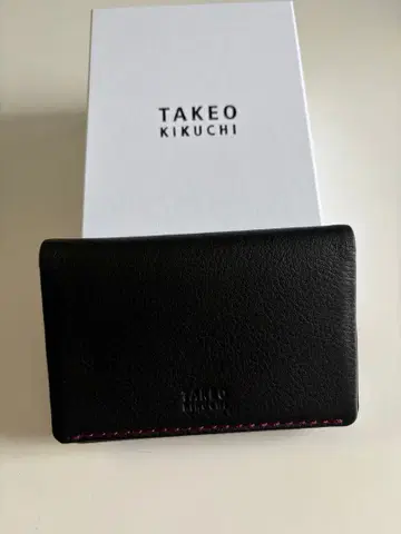TAKEO KIKUCHI 블랙 가죽 명함지갑