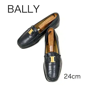 H6460-d2 발리 로고 메탈 부착 가죽 로퍼