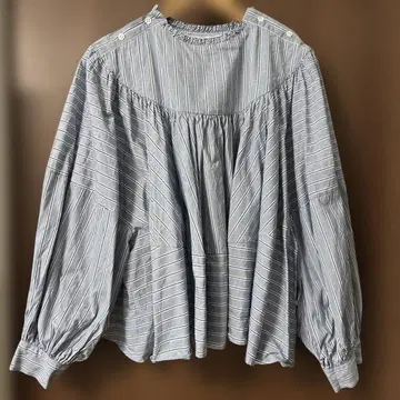 dahl'ia 스트라이프 벌룬 슬리브 셔츠