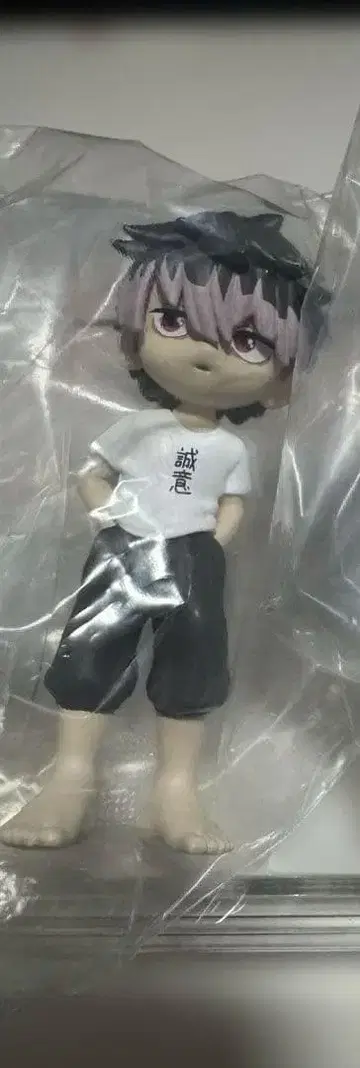 팔버스 괴수 8호 나루미 겐 시크릿 피규어