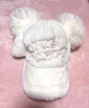 미키마우스 귀 달린 화이트 캡 폼폼