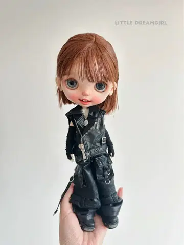 브라이스 아이시 인형 블랙 팬츠 가죽풍