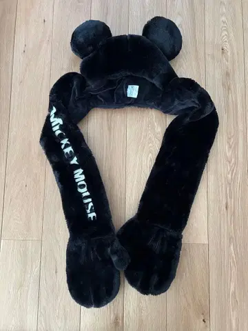 미키마우스 귀 달린 머플러
