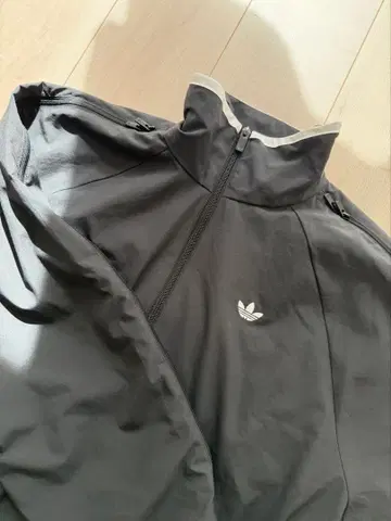 adidas originals 아디레니움 시즌 3 지퍼 트랙 탑