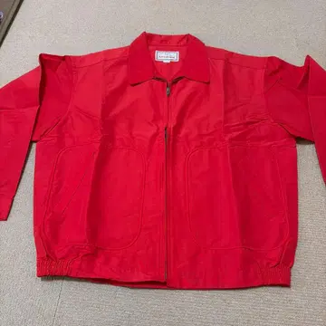 McGregor 빨간색 집업 자켓