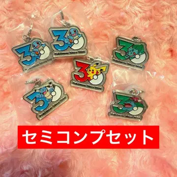 [준완성] 포켓몬 30주년 메탈 참 마스코트