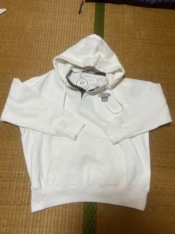 ALEXIA STAM 후드 부착 트레이닝복