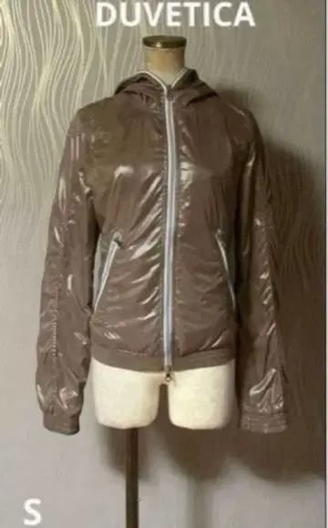 가격 인하 DUVETICA 듀베티카 라이트 다운 베이지