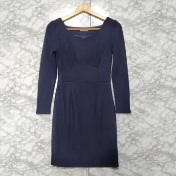 MIIA 무릎 기장 니트 원피스 타이트 스커트 오픈 카라