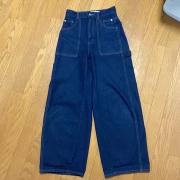 GU 배럴 레그 페인터 청바지 by rokh 1회 착용