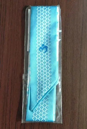 Mrs. GREEN APPLE 스카프