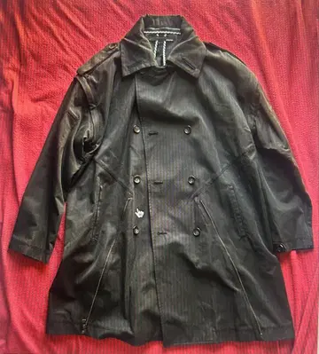 요시오 쿠보 더블 브레스트 트렌치코트 블랙 컬러