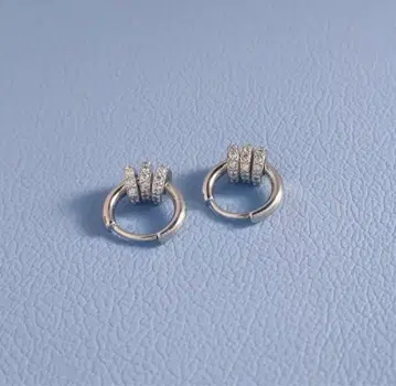 후프 귀걸이 클리어 스톤 부착