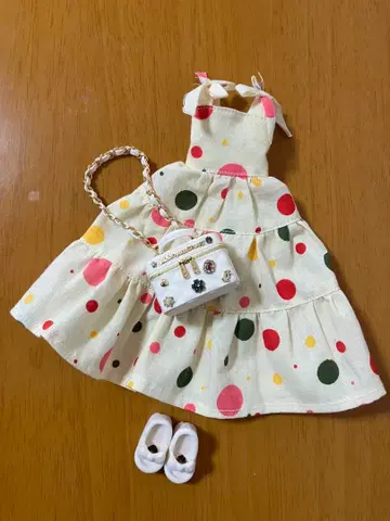 포토제닉 리카짱 의류 드레스 옷 갈아입기