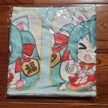 하츠네 미쿠 x 마네키네코 머플러 타월