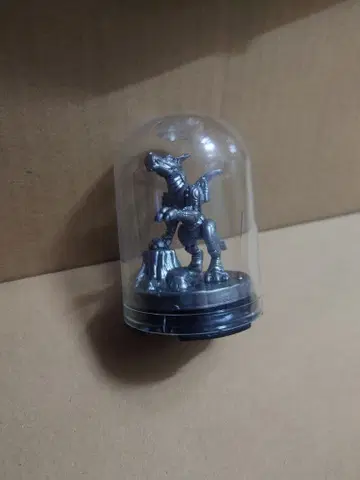 디지몬 어드벤처 메탈가루루몬 메탈 컬러 피규어 1999년