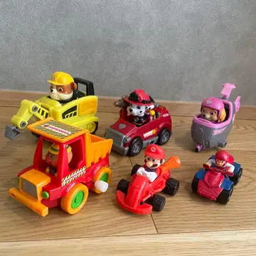 퍼피 구조대 캐릭터 완구 세트