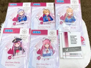 헤븐 번즈 레드 31A 러기지 택풍 아크릴 키링 헤번