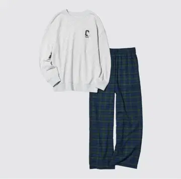 UNIQLO 산리오 라운지 세트 시나모롤 M