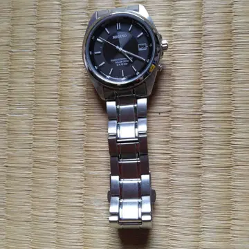 REGUNO 솔라 전파 시계 블랙 배터리 방전