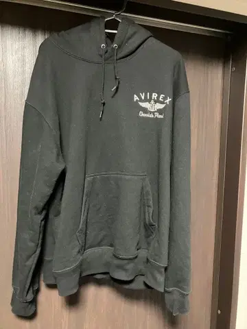 AVIREX 블랙 후드티