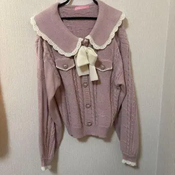 Honey Cinnamon 카라 부착 니트 리본