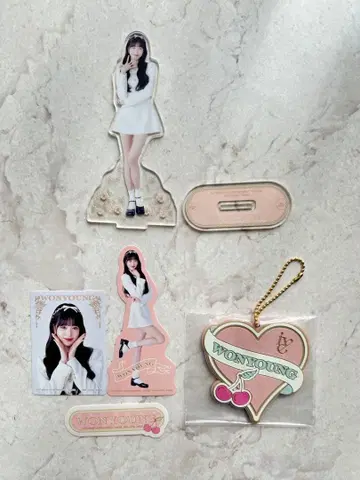 IVE 원영 제일복권 스티커 러버 참 아크릴 스탠드