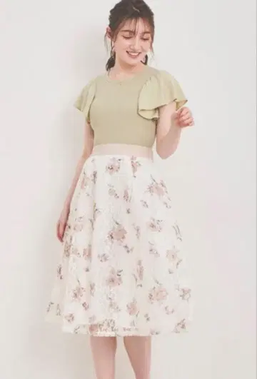 LAISSE PASSE 레이스 프린트 스커트