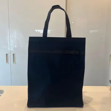 수험 네이비 토트백 (파밀리아)