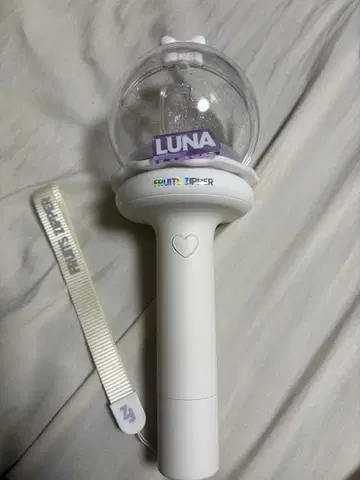 FRUITS ZIPPER 응원봉 스트랩과 나카가와 루카 머리끈 포함