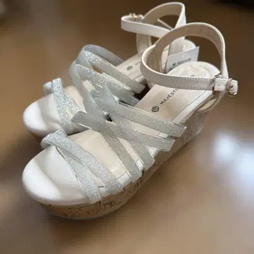 마제스틱 레곤 샌들