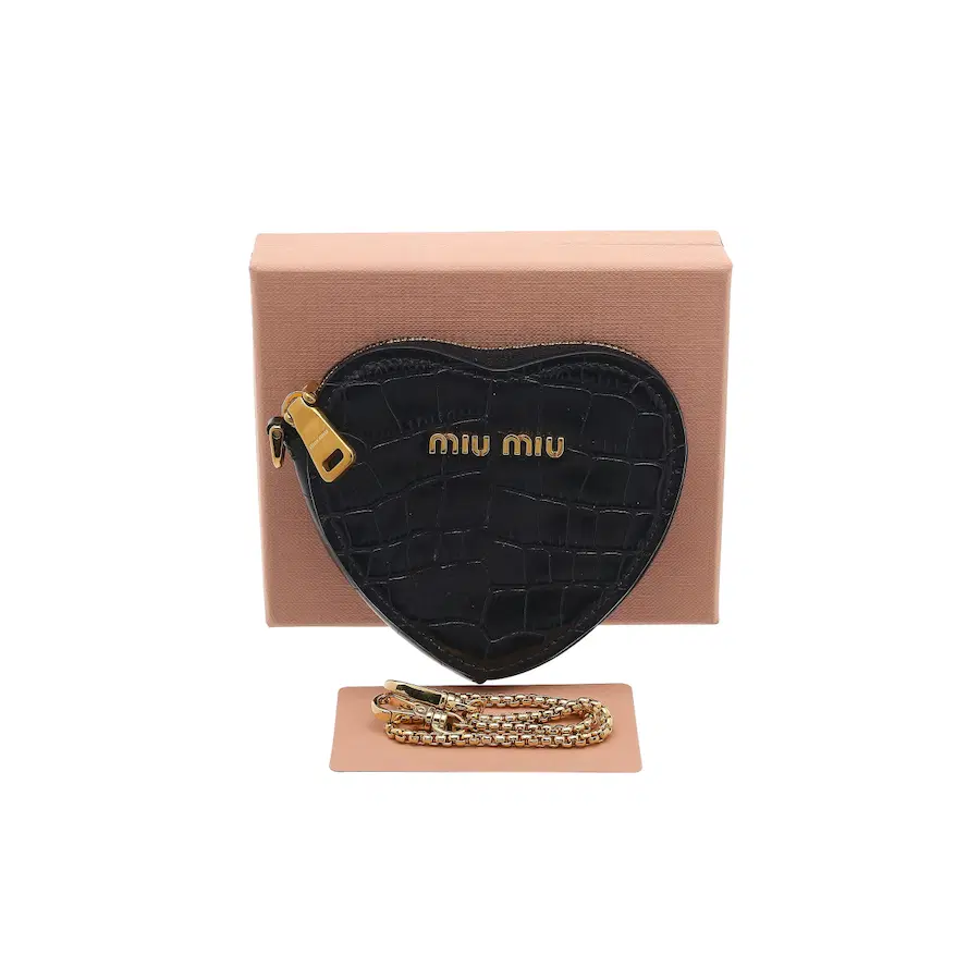 Miu Miu 心形零钱包