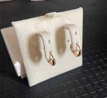 스와로브스키 로즈 골드 후프 귀걸이