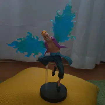 원피스 제일복권 마르코 피규어