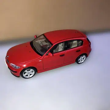 오토아트 BMW 1시리즈 레드 1/43