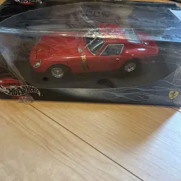 Hot Wheels 페라리 250 GTO 1/18 스케일